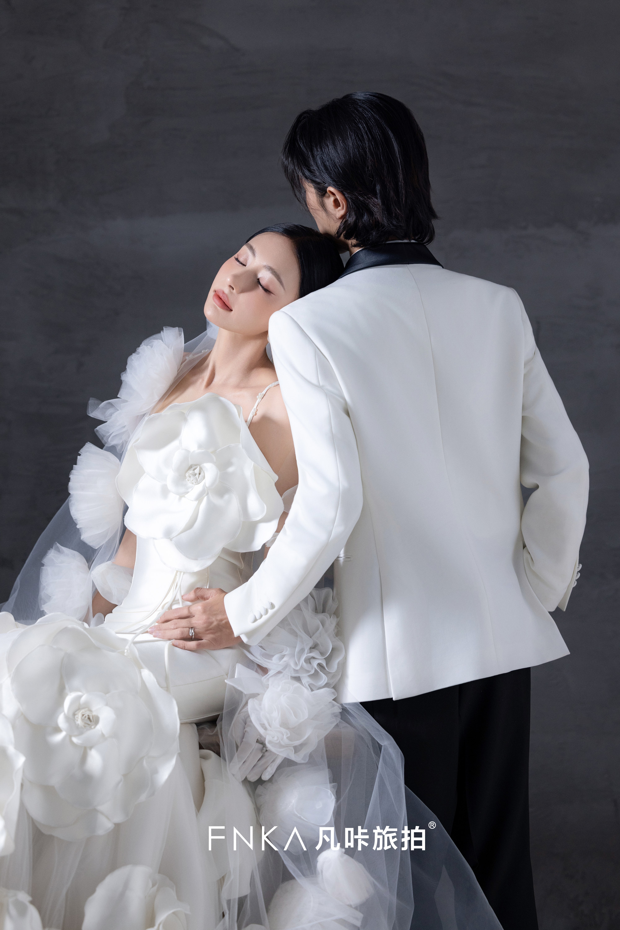 高级感婚纱照2