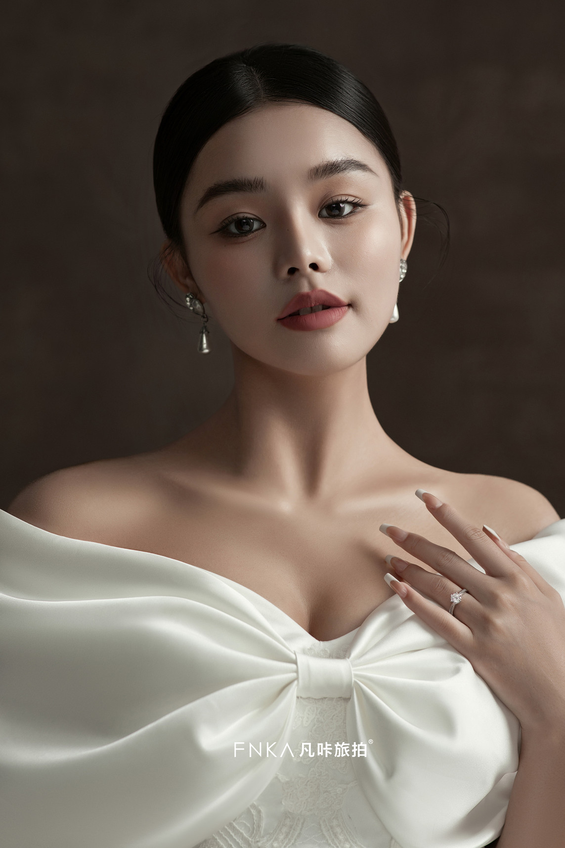 高级感婚纱照0