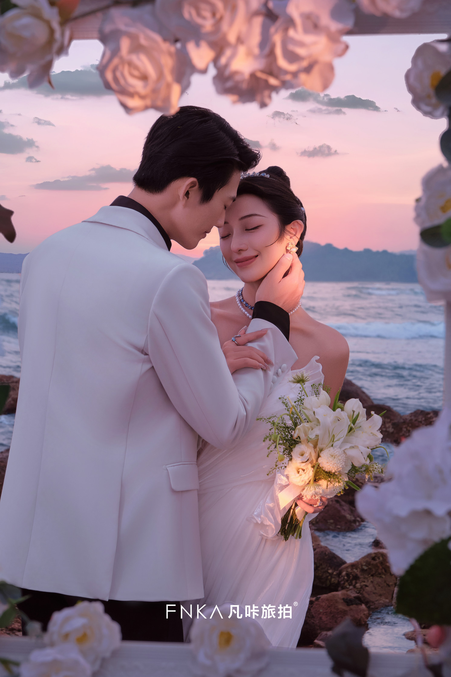 清水湾礁石婚纱照3