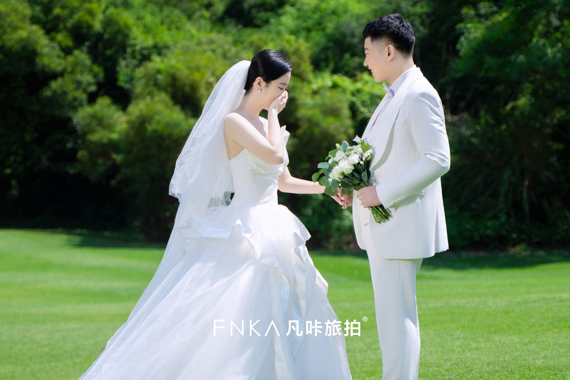 客片-草坪婚紗照0