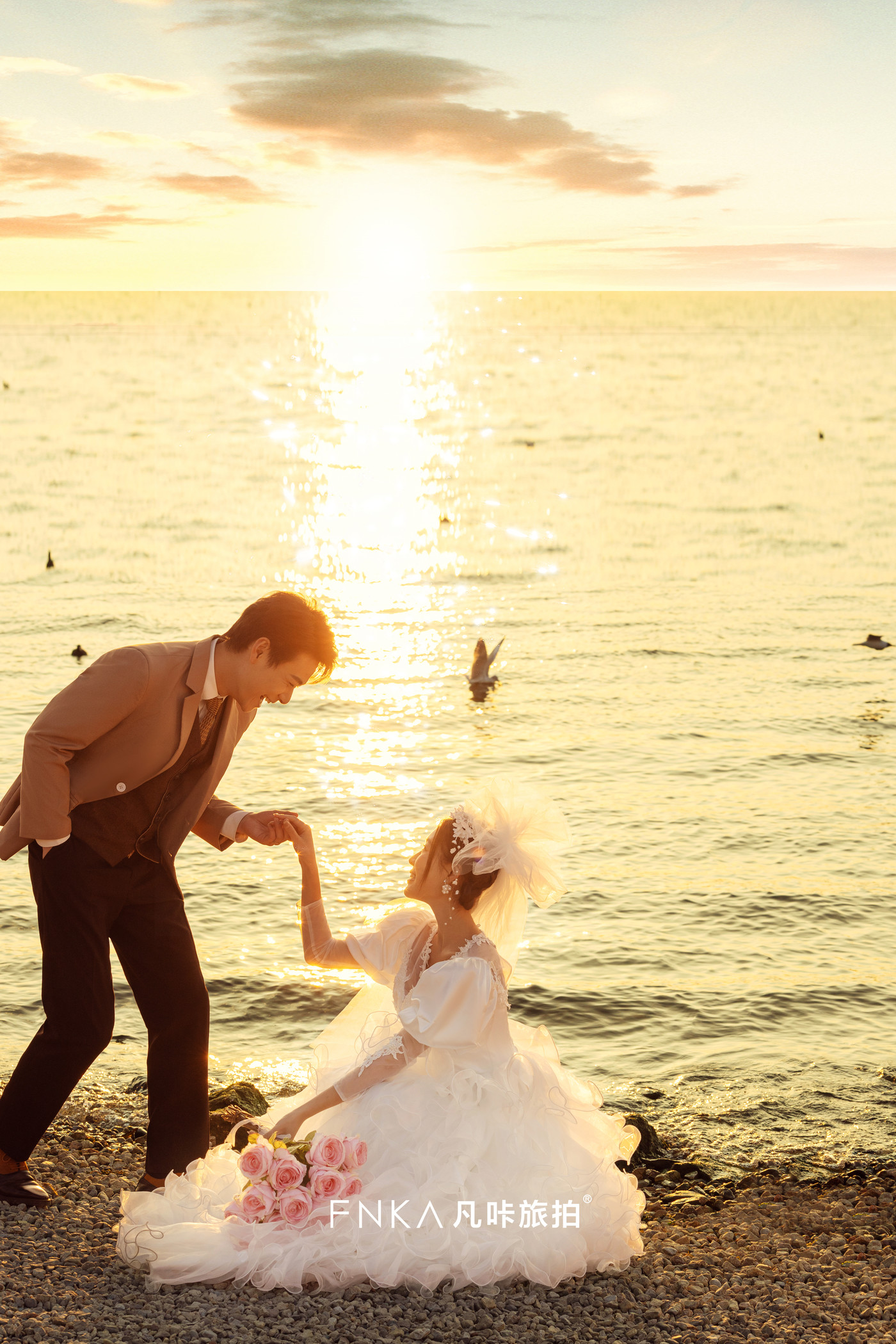 客片-夕阳洱海婚纱照7