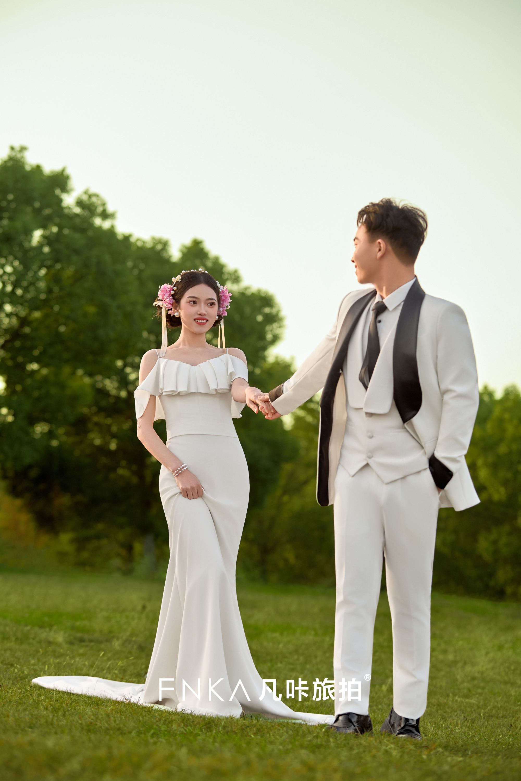 客片-草坪婚纱照4